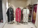 Good location  small market area juhu versova  road best for jewelry.