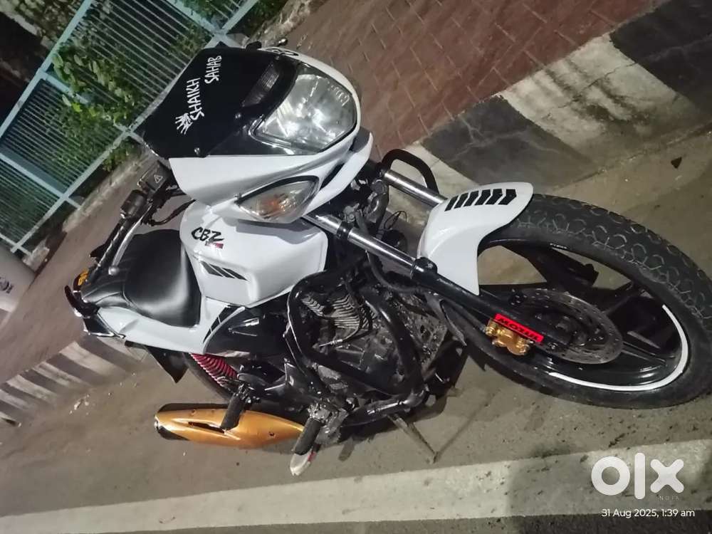 Good condition no problem self start contact number photo