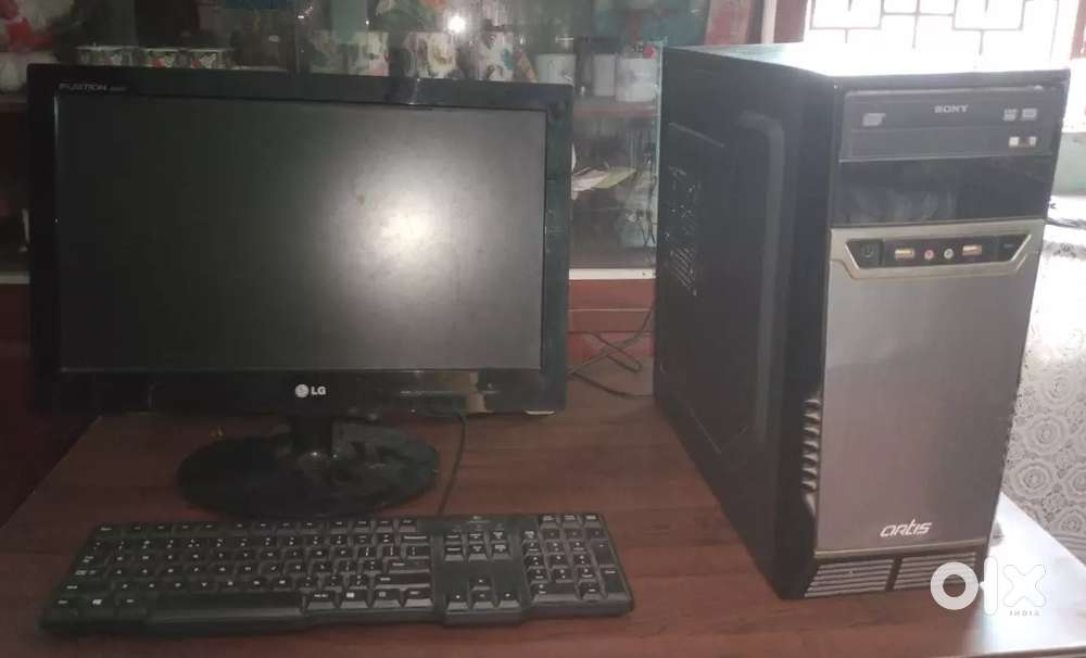 Desktop computer