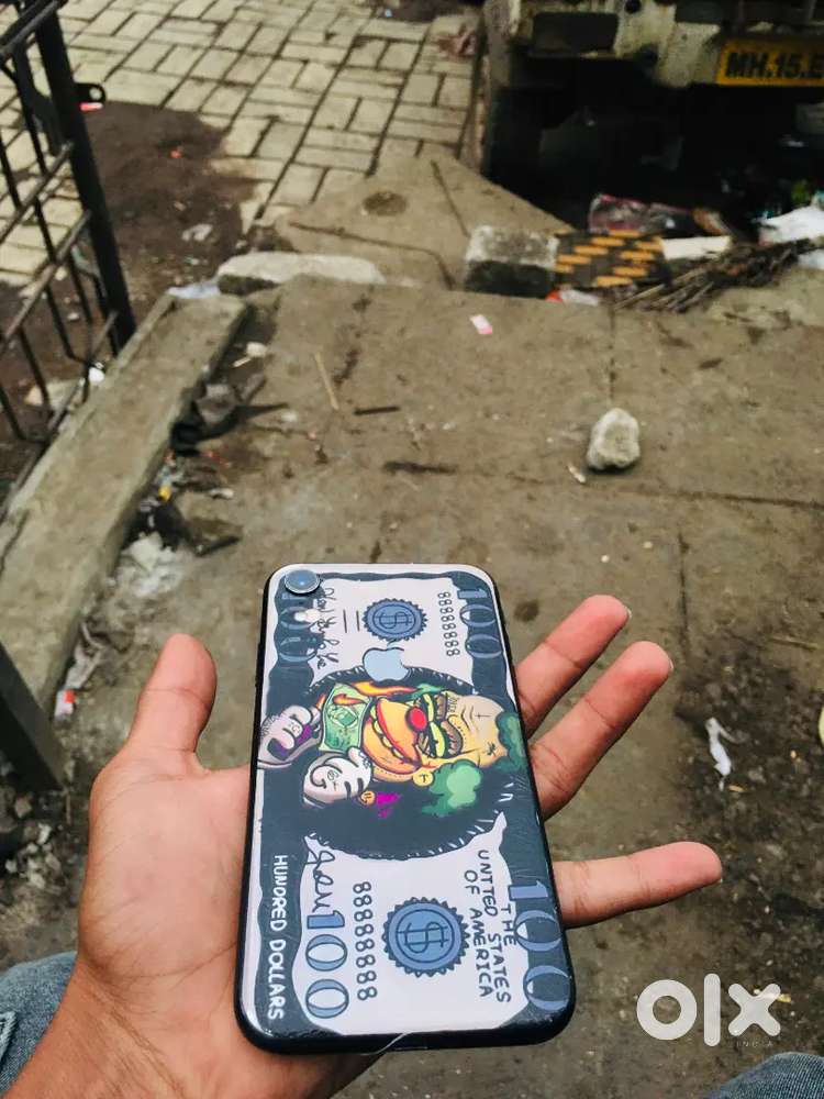 iPhone XR Black 64GB l