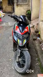 Aprilia sr 150