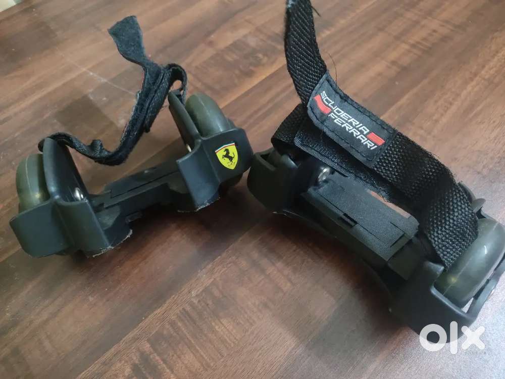 Scuderia Ferrari Skating Shoes - Unused ( Pair )