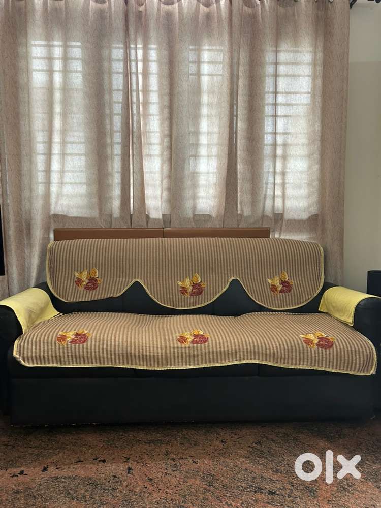 3 seater + Two 1 seater sofa Black Leather Sofa