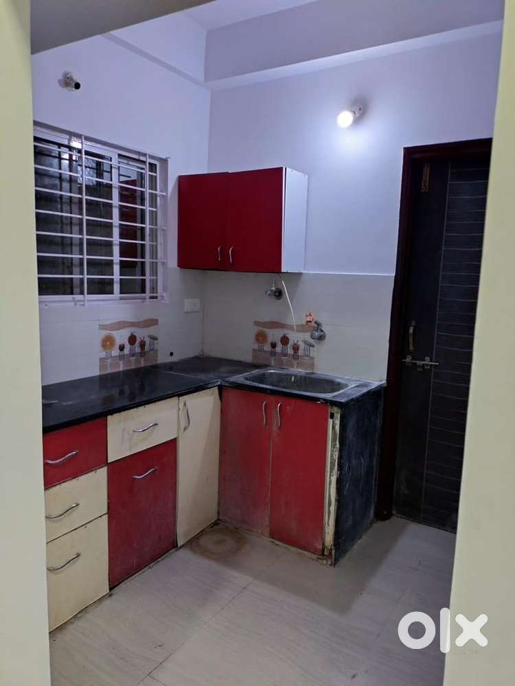 1bhk furnished flat available on rent new palasiya indore