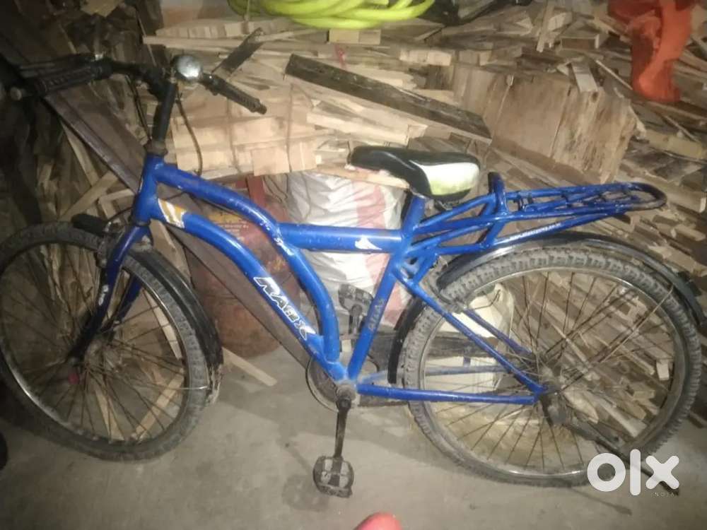Race X cycles