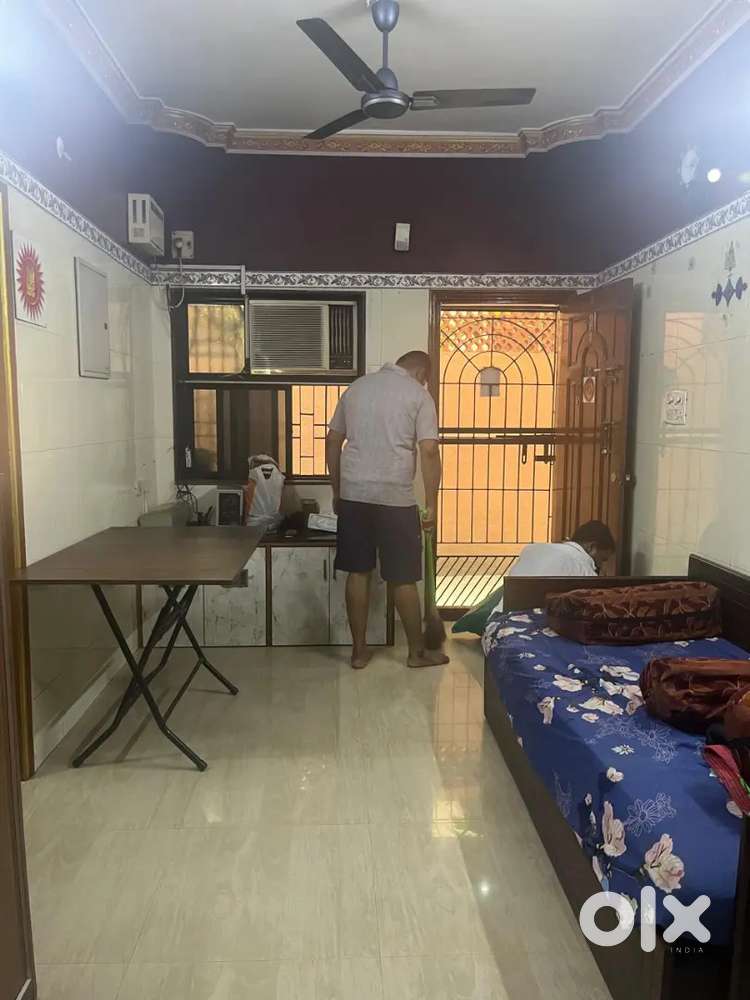 Kodambakkam  2Bhk 700sft fully furniture Ground floor rant 30k