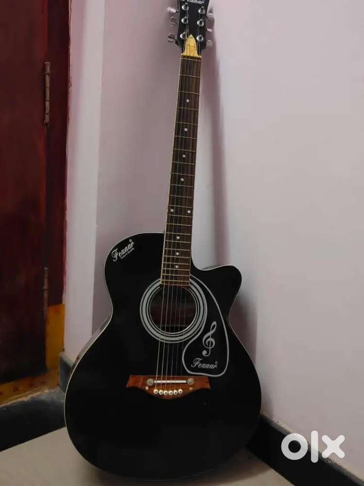 Acoustic guitar