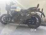 ROYAL ENFEILD HUNTER 350 with Accessories