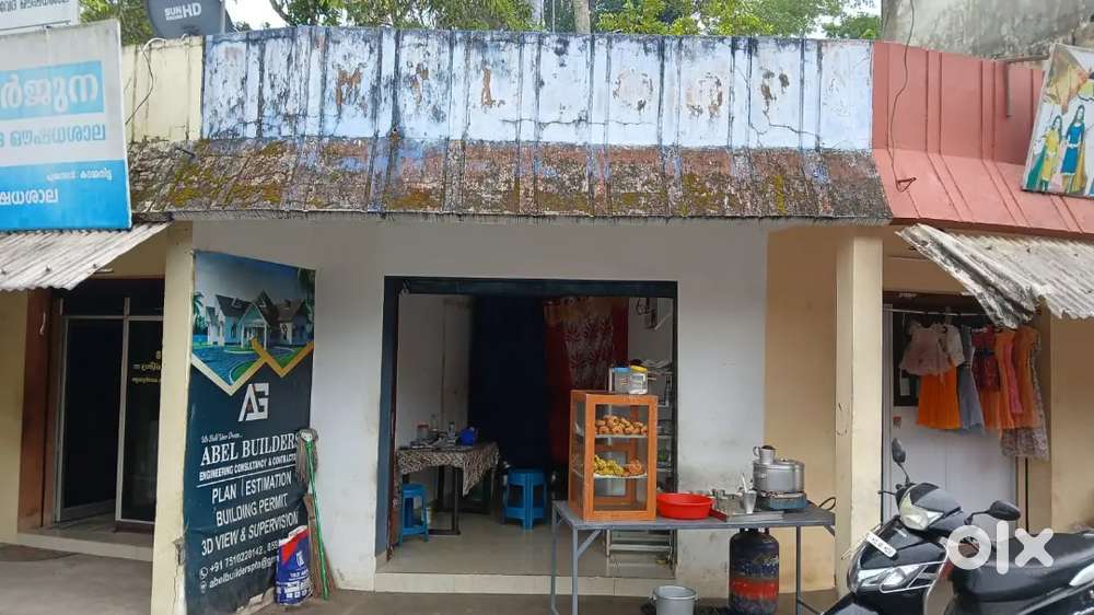 Shop for sale at kadammanitta kalleli