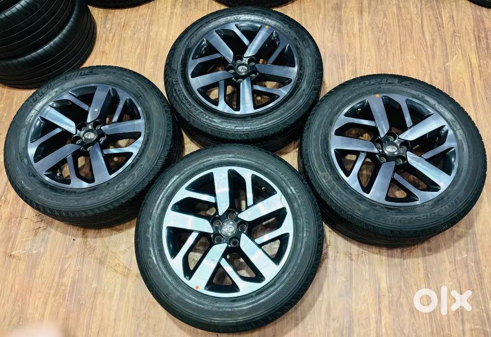 Tata harrier safari 18 inch alloy wheels with tyre set of four