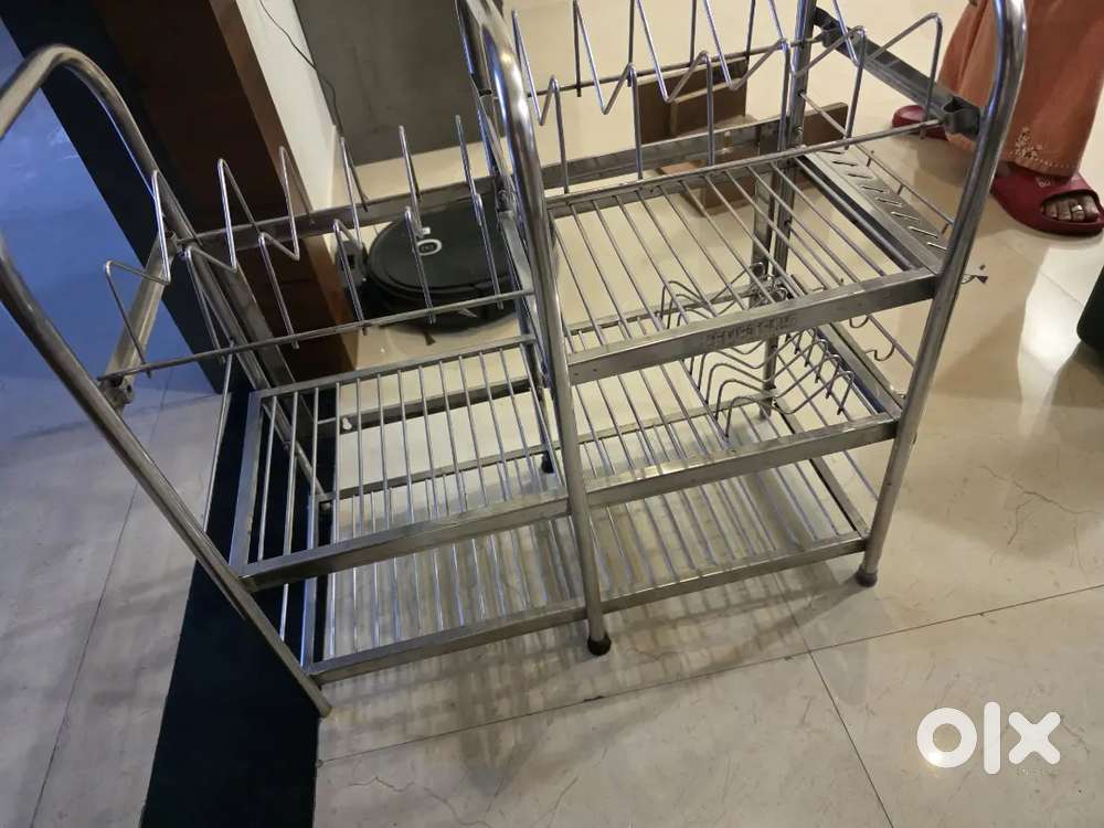 4 Racks for kitchen. I can give single piece also if needed.
