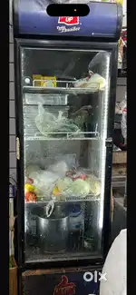 Display fridge