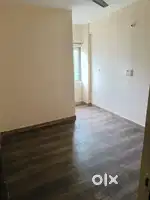 Couple friendly , working employee or bachelor s