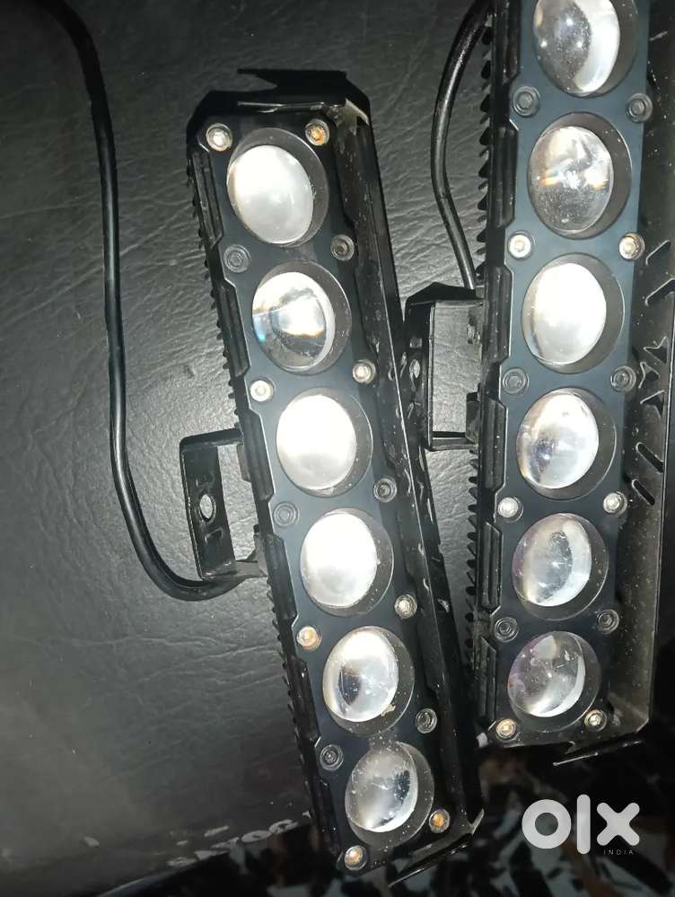 6 lans fog light . 2 pis ...oil cantener