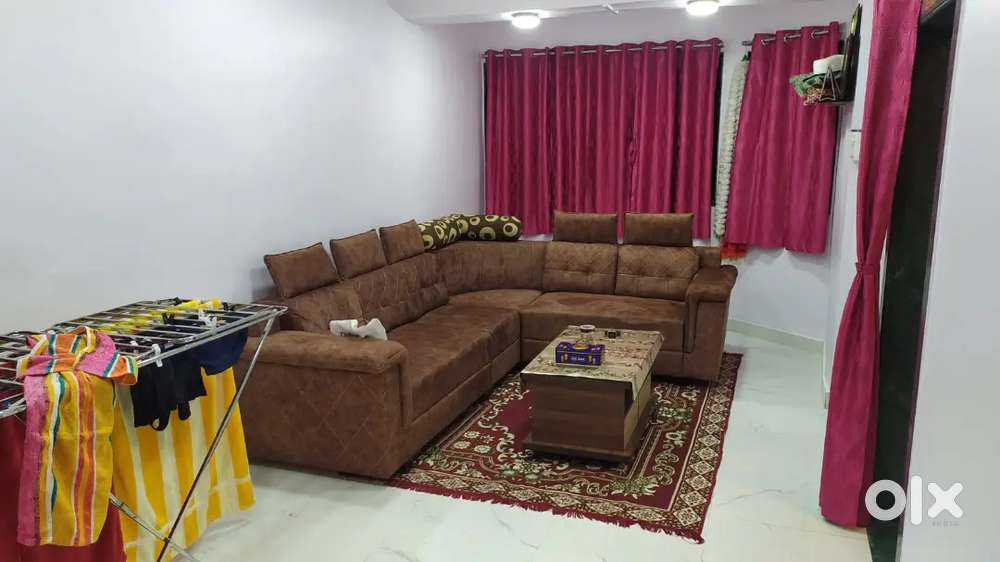 L TYPE SOFA SET BROWN & GREEN