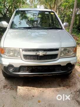 Chevrolet Tavera Neo 2012 taxi Diesel Well Maintained