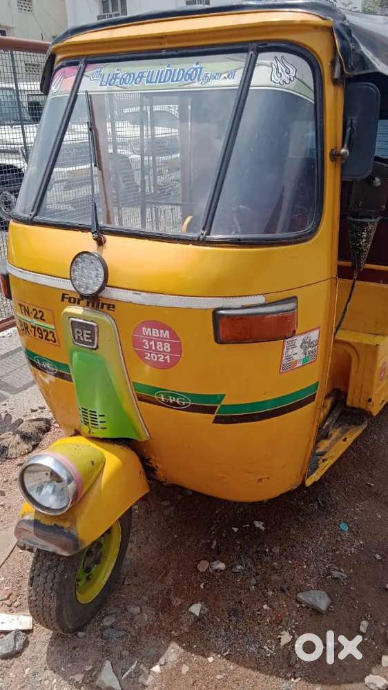 Auto rickshaw rent