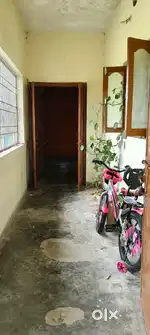 Near by railway station walking distance house