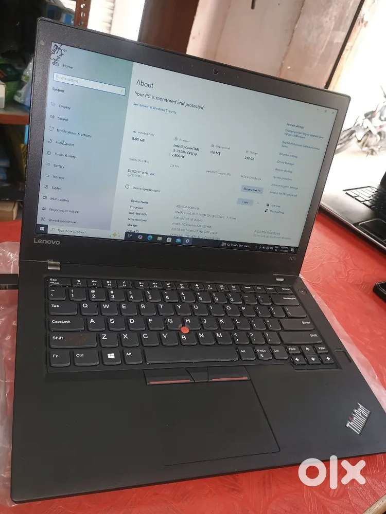 Laptop i5 7th Gen.High Speed  slim  Model 8gb/256ssd ₹ 15k only
