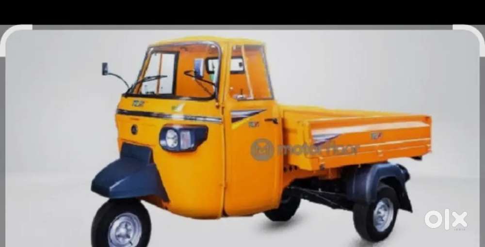 I want three wheeler driver