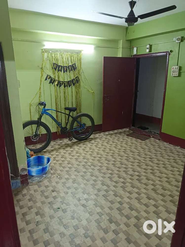 2bhk and 1dining room flat for sale (550 sqft)