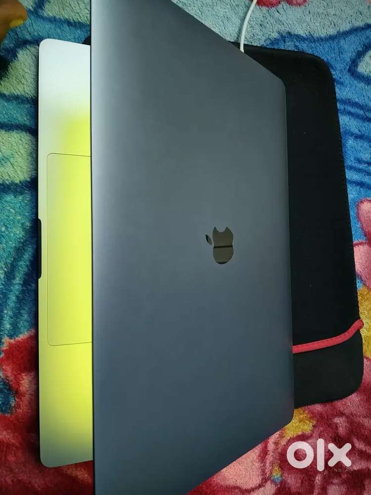 Apple MacBook Pro – 16GB RAM  512GB SSD  Excellent Condition