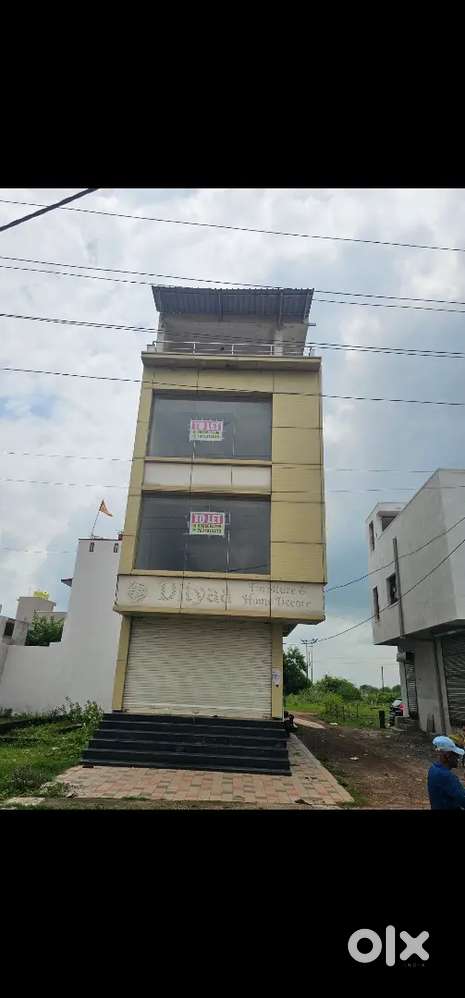 450 sq ft 3 floor hind nagar risali main road for 18000