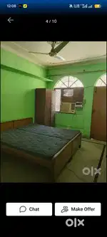 Girl roommate (boys do not msg please)