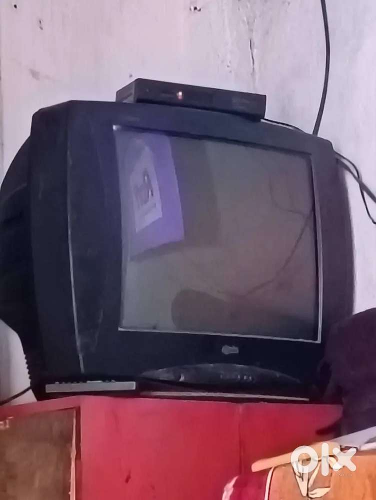 Tv model 2002 for sale