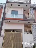 Green sector 16-17 hisar me 72 gaj ka house h 2 story bna hua