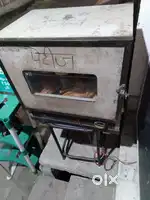 Patiz box with metal body . All thing ok . Good working