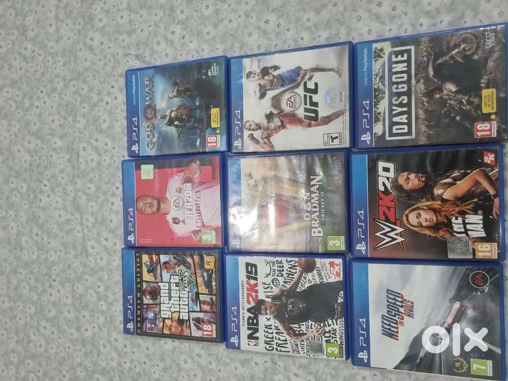 Ps4 slim with 2 controllers and 16 games 1 tb