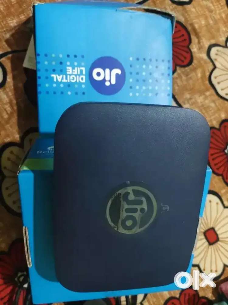 Jio  Smart Box Old Tv Converter