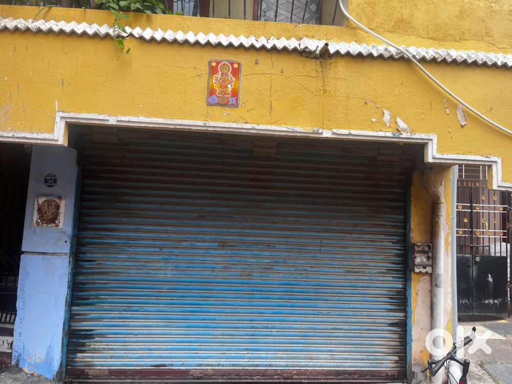 Commercial space for rent (office or godown