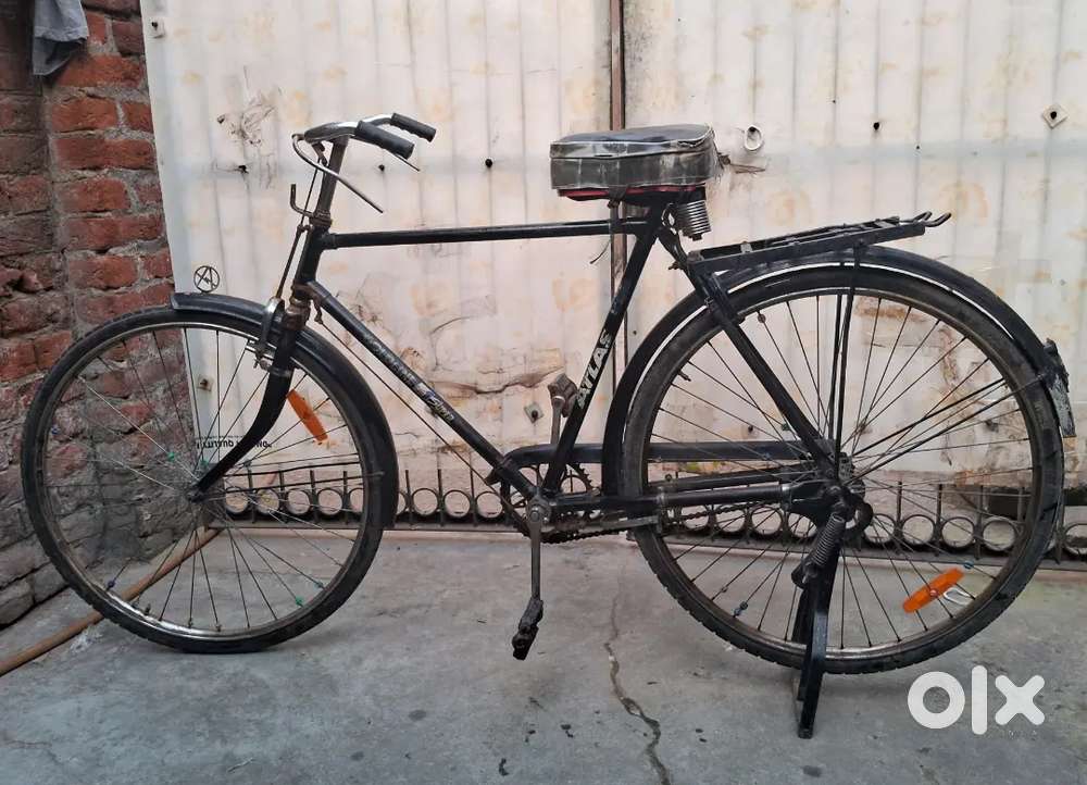 The model name is Atlas . This bicycle is 28 inch