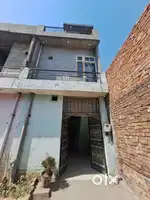 33 gaj house in good location near by school dmart and highway