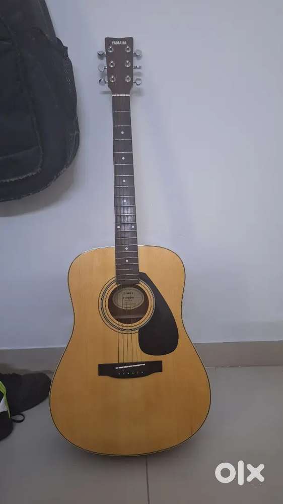 Acoustic guitar