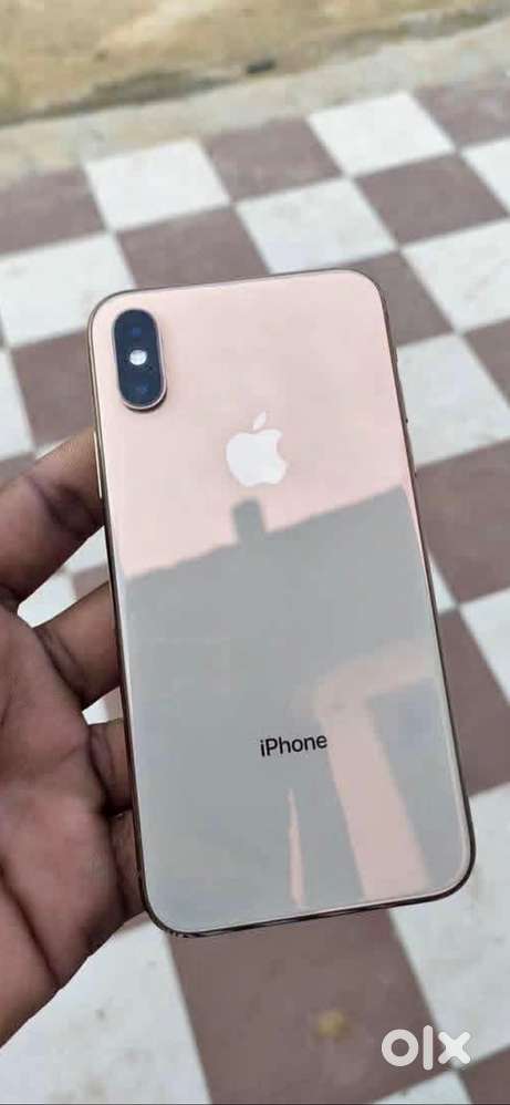iPhone XS (all original)