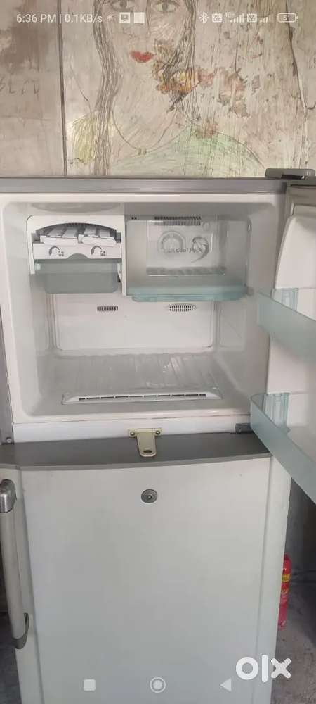 Samsung fridge 250 ltr