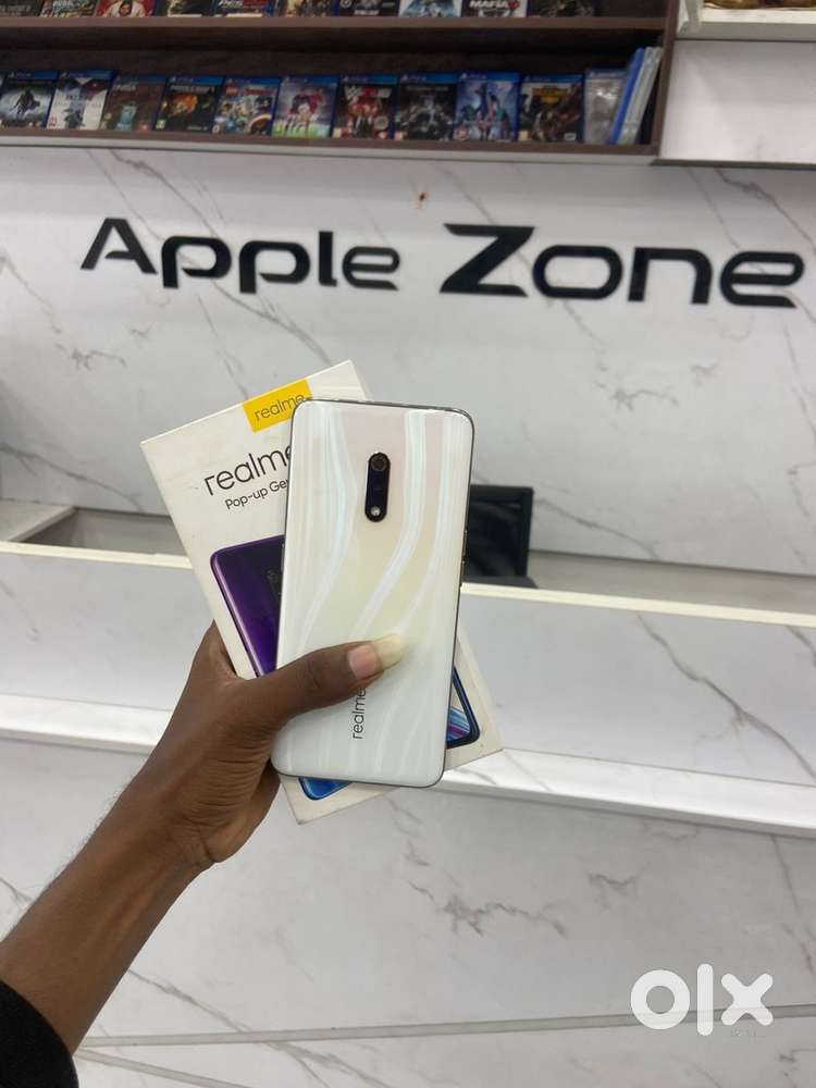 Realme X (4 gb,64 gb)