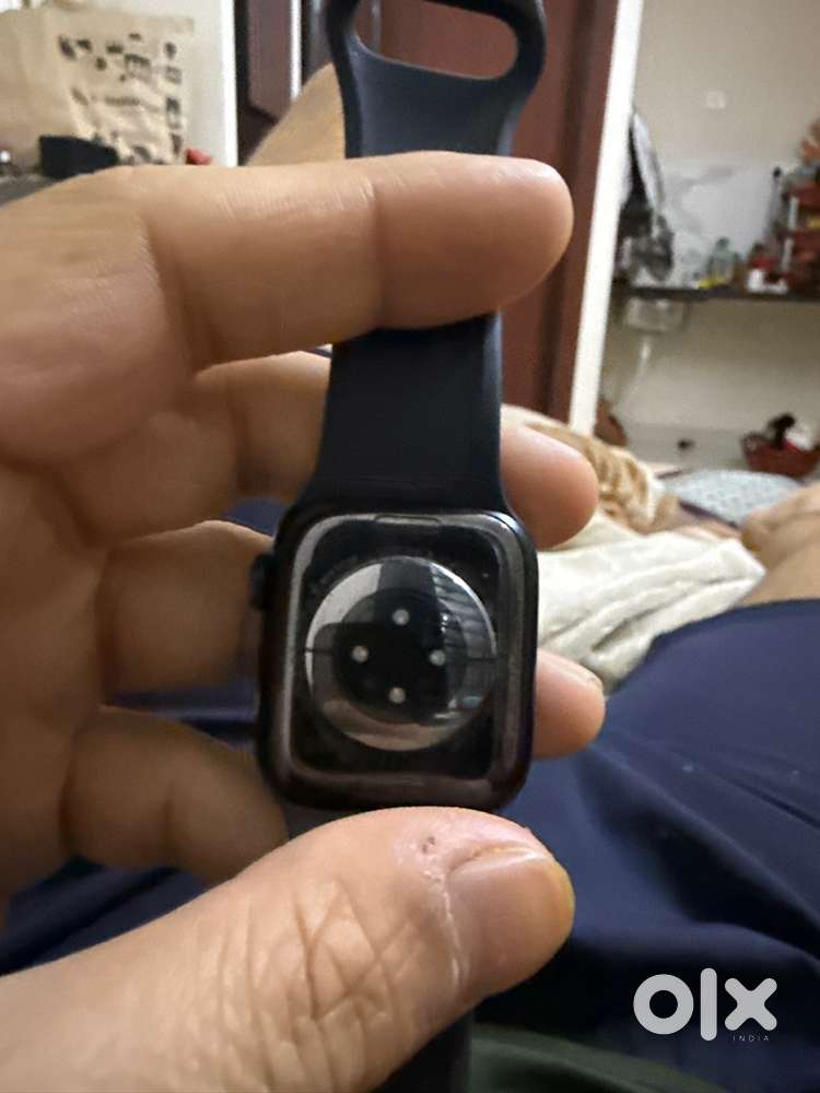 Apple watch series 8
