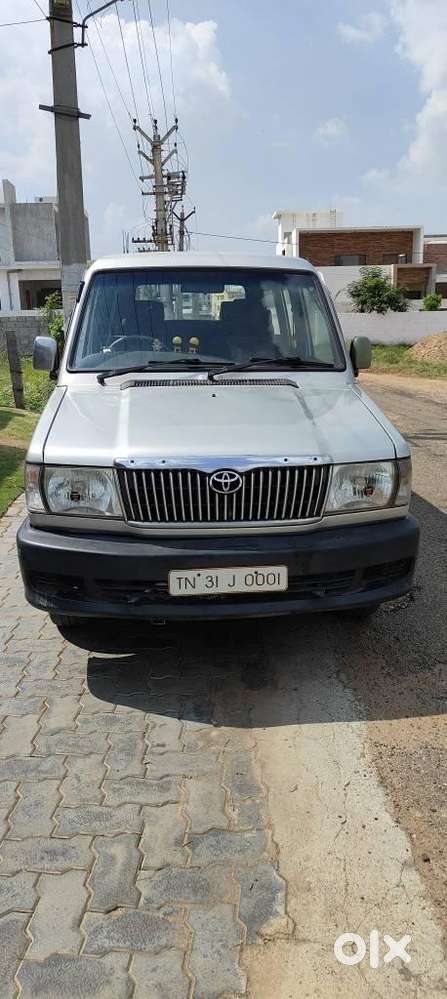 Toyota Qualis GS C8, 2004, Diesel