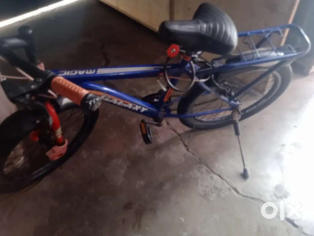 A wonderful cycle for age 6 to 9 only price of 3000 re