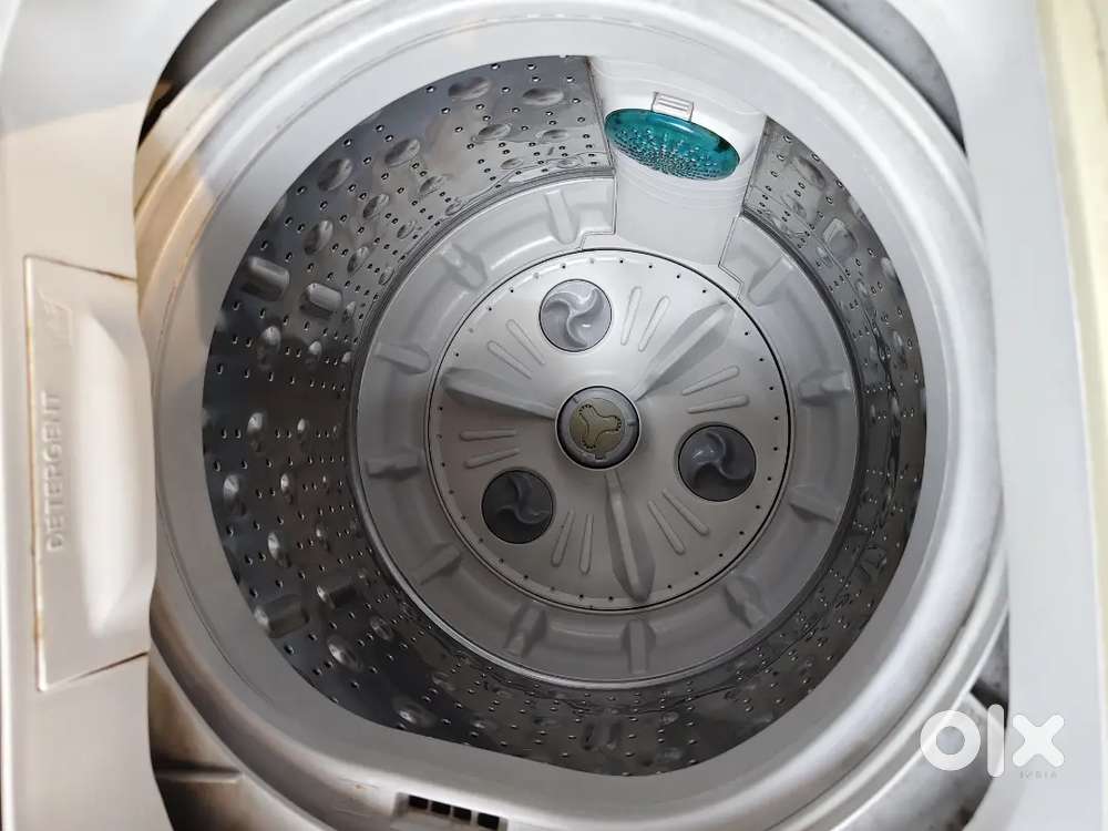 LG Top Load Fully Automatic Washing Machine