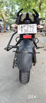 Bajaj ns 160 40 km millage and red color full condition