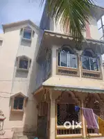 A 3 storey building with all amenities near by facility all available