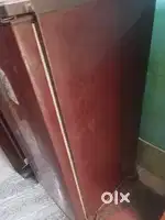 Fridge ekdam sahi hai bas gas bharwani padegi no damage