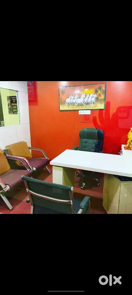 800 Sqft FULLY FURNISHED OFFICE SPACE RENT EXHIBITION ROAD CHAURAHA.