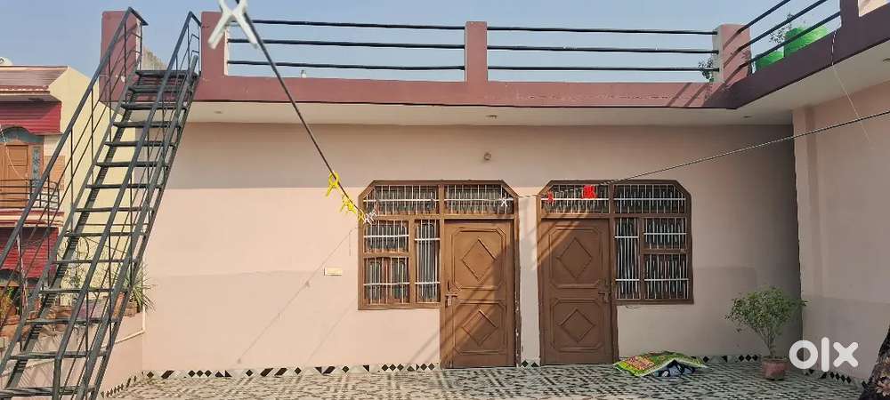 2 room 1 bathroom open kitchen galley