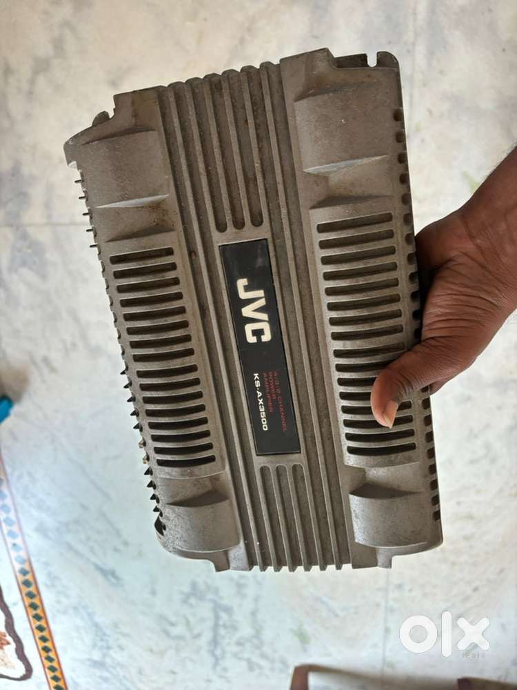 Woofer with amp